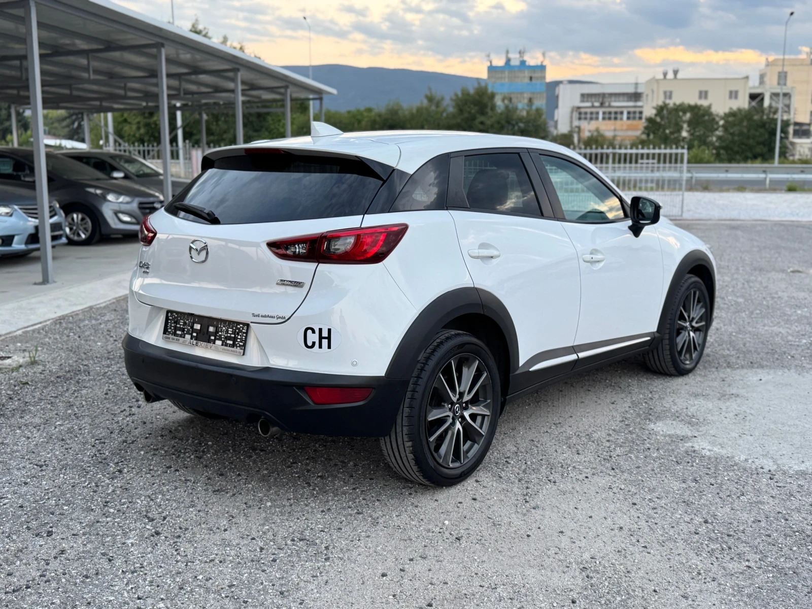 Mazda CX-3 2.0i 4WD Автоматик Bose/HeadUp/KeylessGo - изображение 6