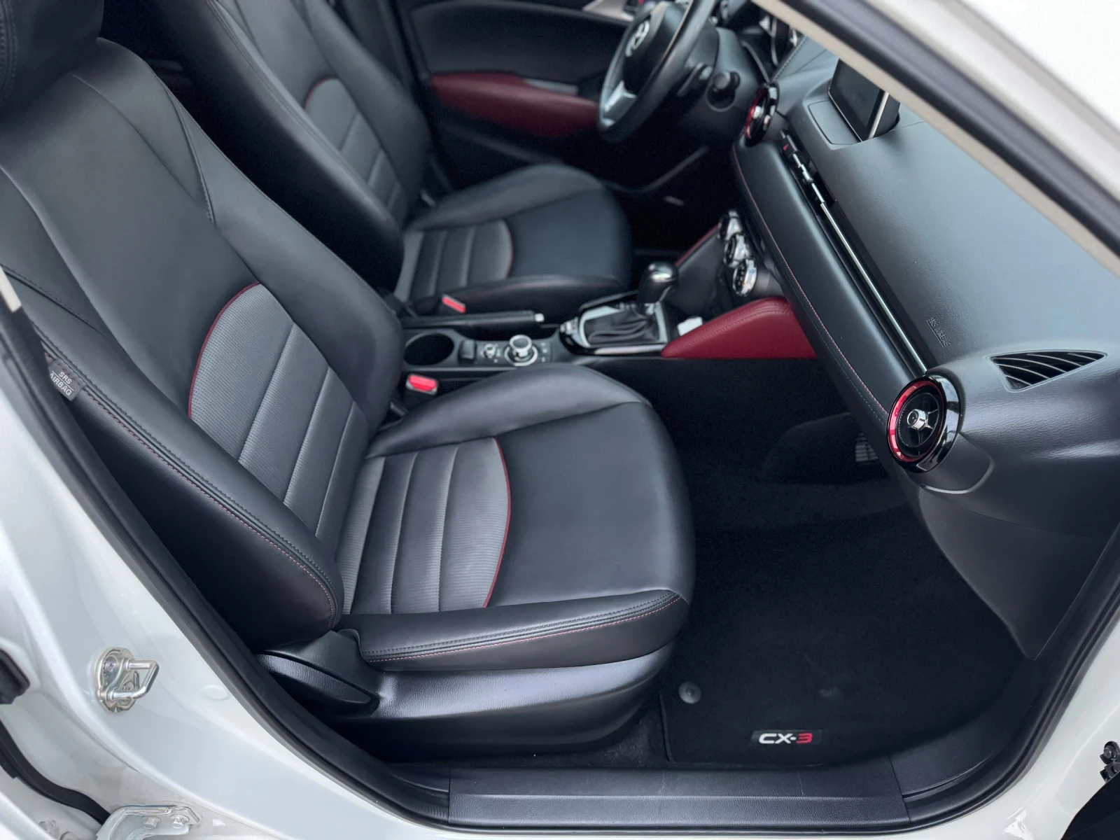 Mazda CX-3 2.0i 4WD Автоматик Bose/HeadUp/KeylessGo - изображение 9