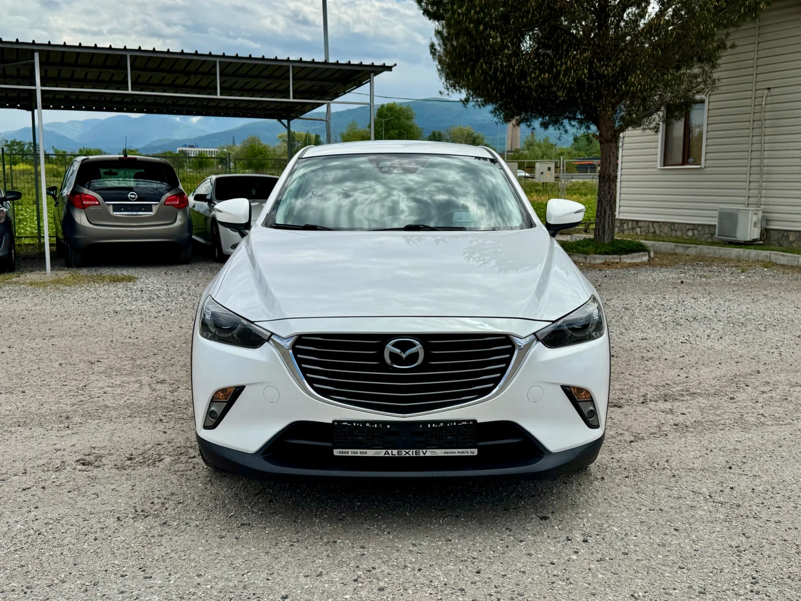 Mazda CX-3 2.0i 4WD Автоматик Bose/HeadUp/Keyless FULL, снимка 2 - Автомобили и джипове - 51659330