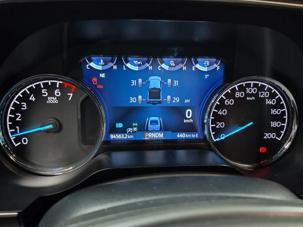 Ford F150 * XLT CREW CAB SHORT BED * CARFAX * БЕЗ ПЪРВОНАЧАЛ - изображение 10