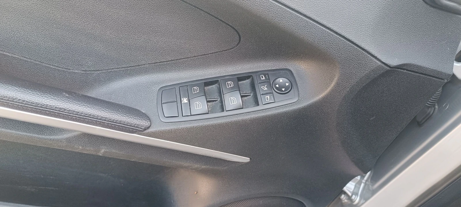 Mercedes-Benz ML 280 3.0CDI 190k.c, снимка 13 - Автомобили и джипове - 53803694