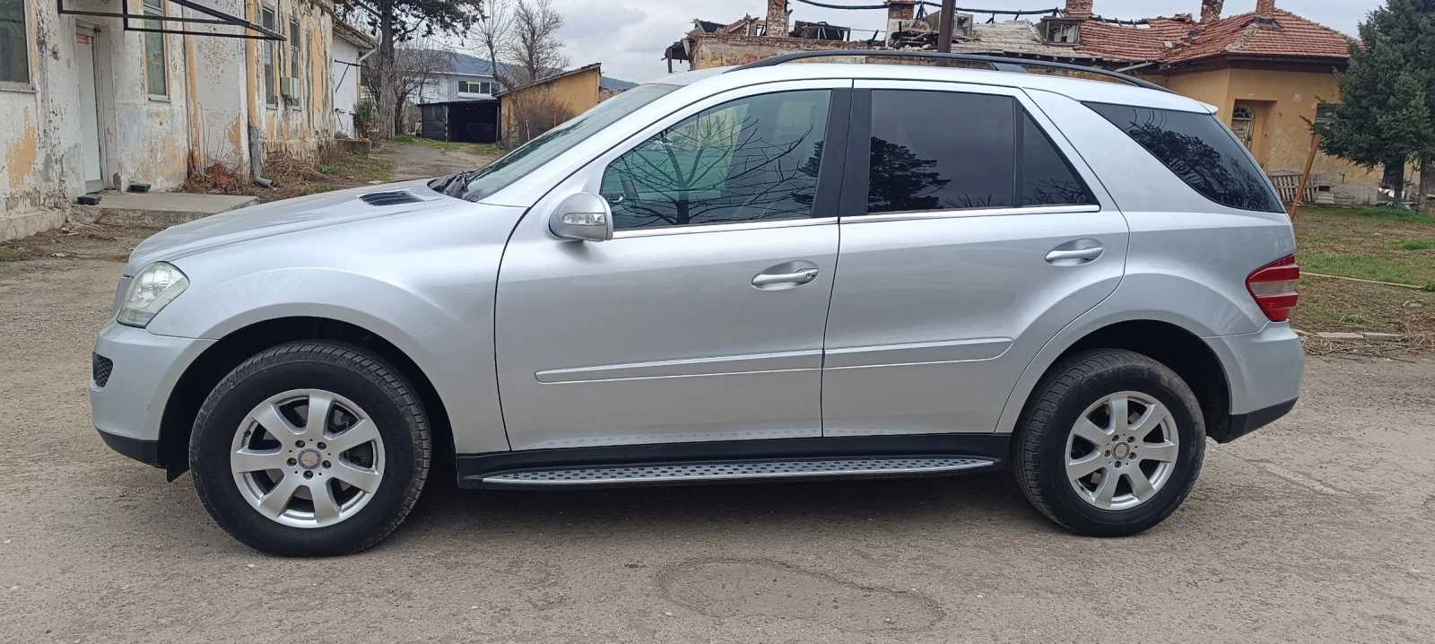Mercedes-Benz ML 280 3.0CDI 190k.c, снимка 3 - Автомобили и джипове - 53803694