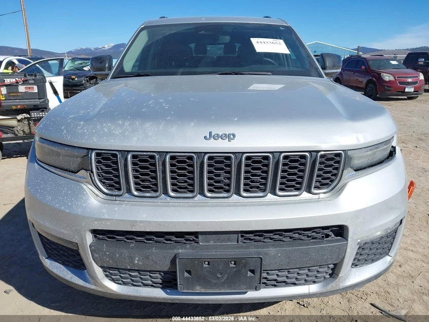 Jeep Grand cherokee 3.6l L Limited 4X4, снимка 12 - Автомобили и джипове - 54136525
