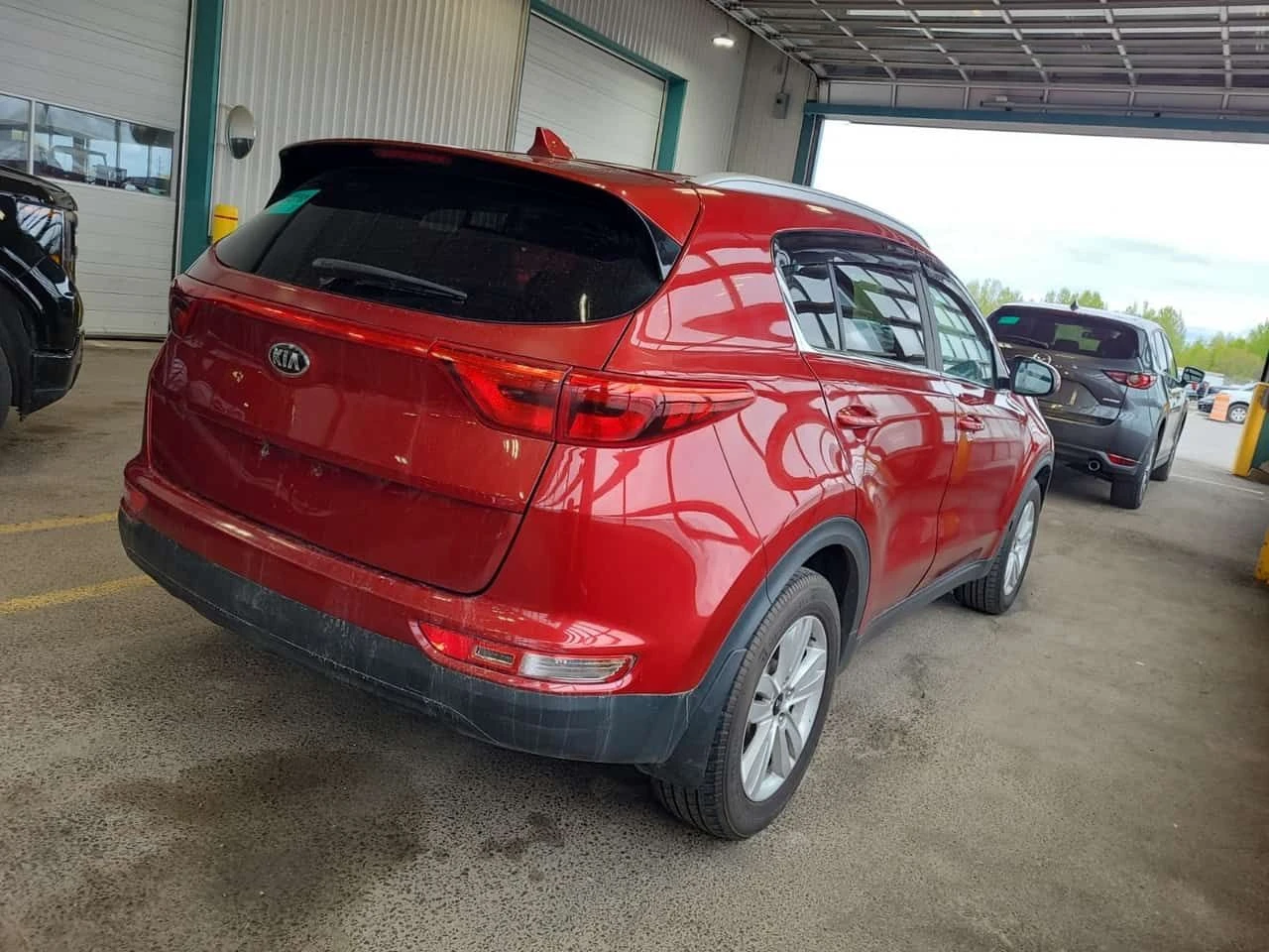 Kia Sportage * LX * АВТОКРЕДИТ БЕЗ ПЪРВОНАЧАЛНА ВНОСКА* , снимка 3 - Автомобили и джипове - 54684780