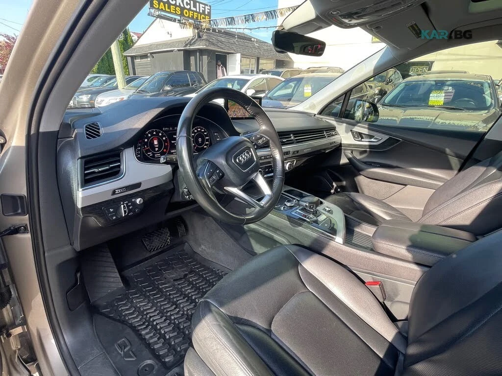 Audi Q7 QUATTRO* TECHNIK* KEYLESS* АвтоКредит(ЦЕНА ДО БГ), снимка 7 - Автомобили и джипове - 54777645