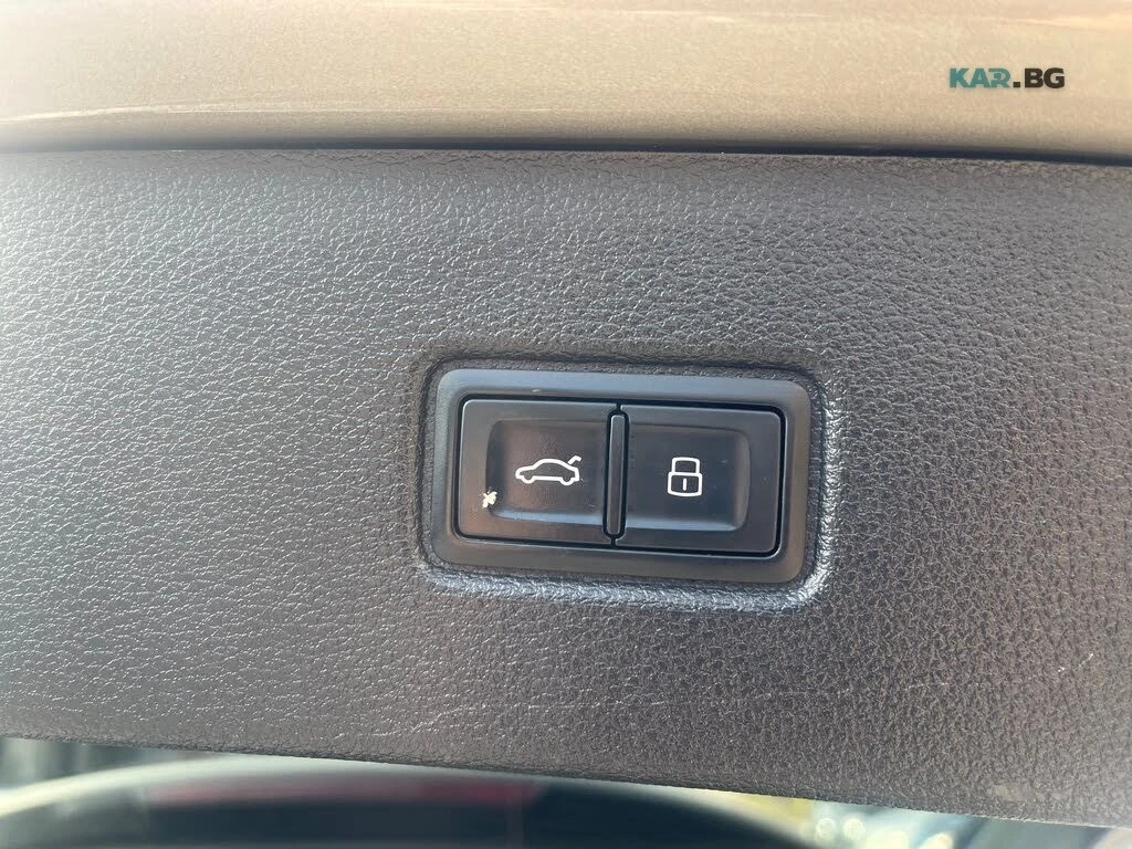 Audi Q7 QUATTRO* TECHNIK* KEYLESS* АвтоКредит(ЦЕНА ДО БГ), снимка 16 - Автомобили и джипове - 54777645