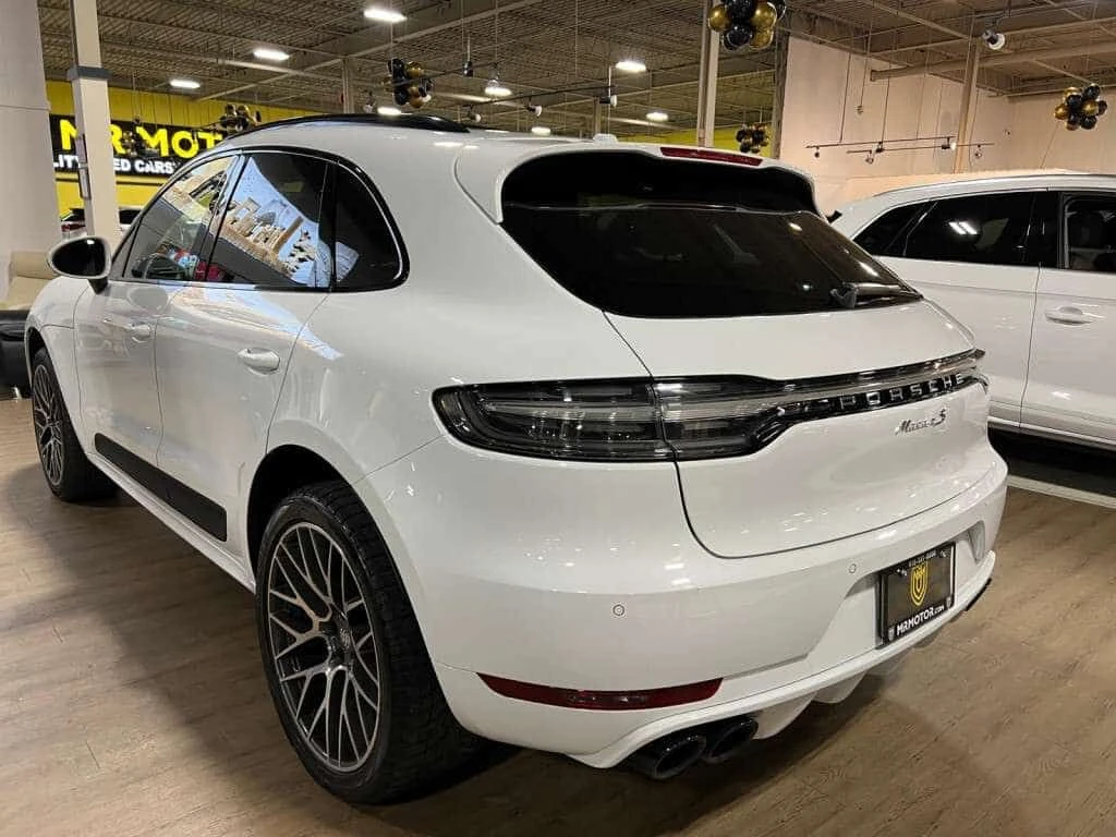 Porsche Macan * S Red Leather Suede Roof Bose Navigation 360D Pa, снимка 3 - Автомобили и джипове - 55071970