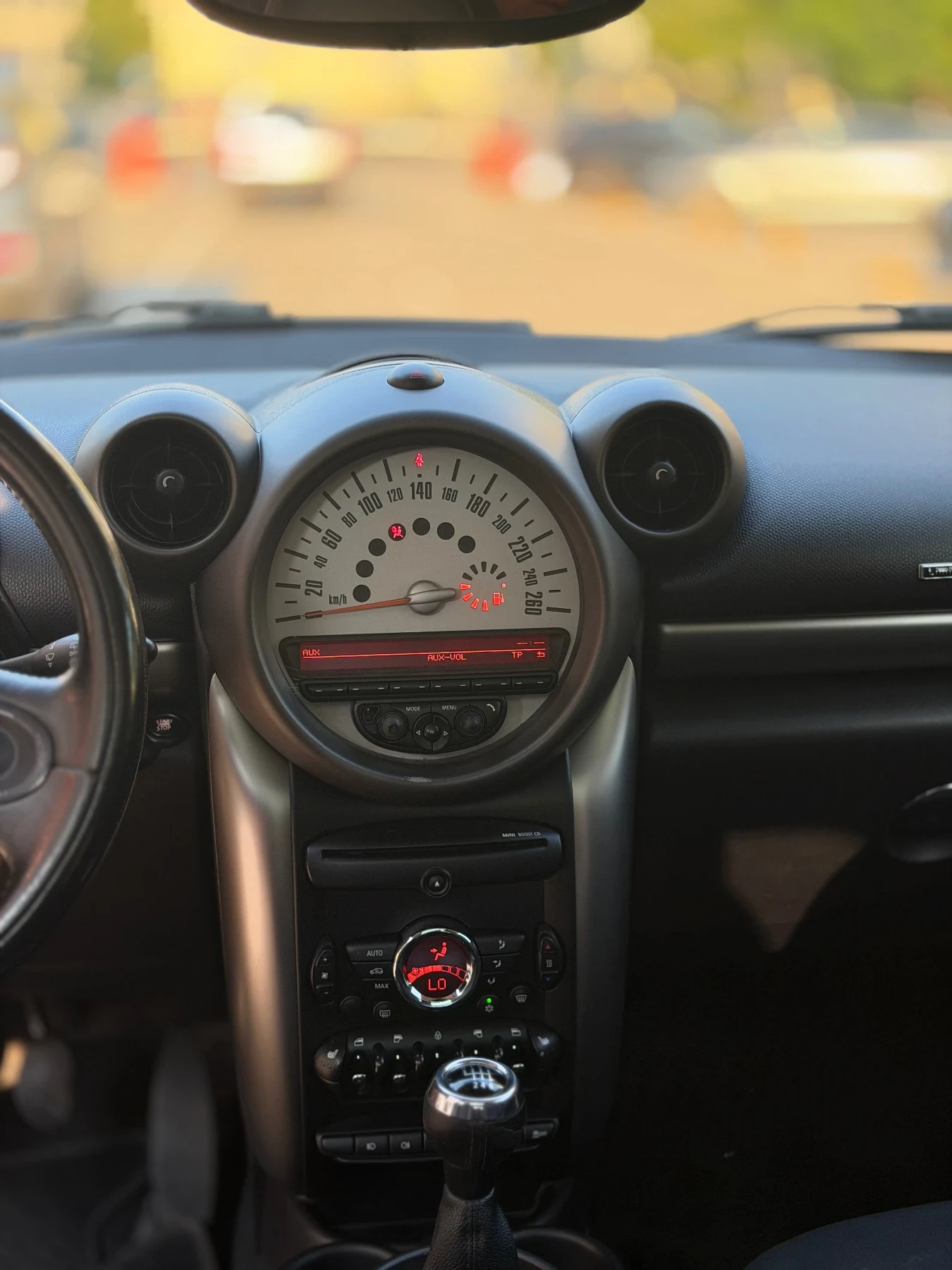 Mini Countryman 1.6 TDI 116, снимка 6 - Автомобили и джипове - 55564275