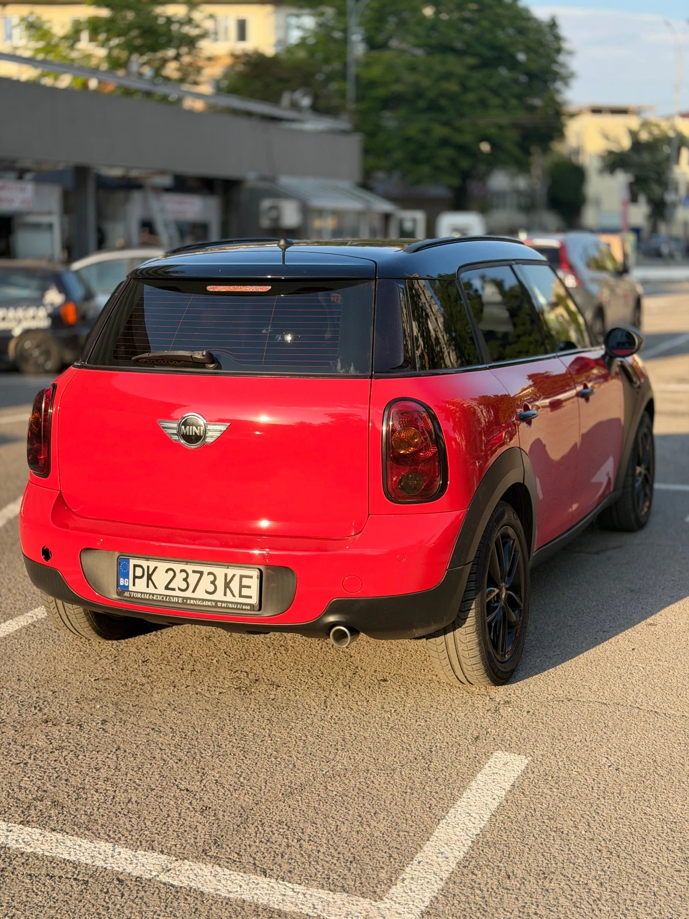 Mini Countryman 1.6 TDI 116, снимка 3 - Автомобили и джипове - 55564275