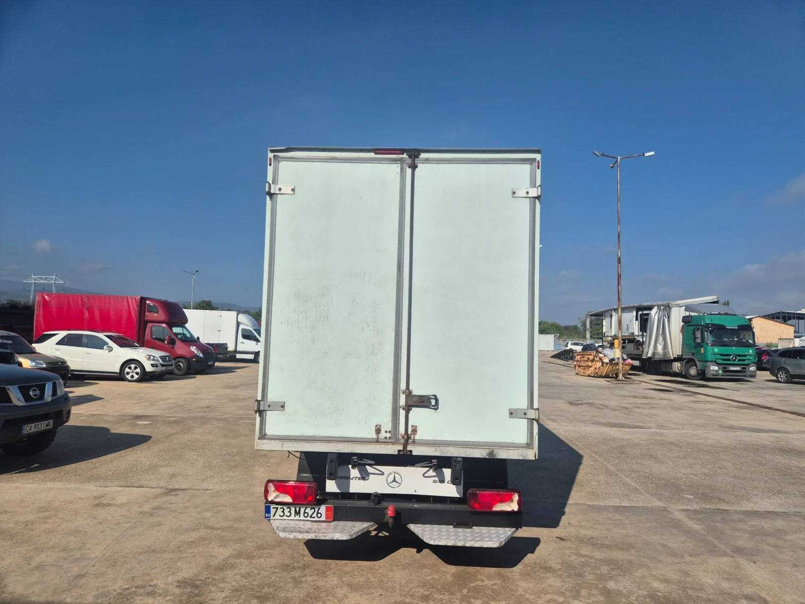 Mercedes-Benz Sprinter 516 фургон - изображение 7