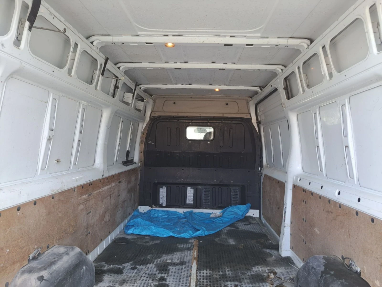 Ford Transit 2.2 140 кс * КЛИМА *  - изображение 4