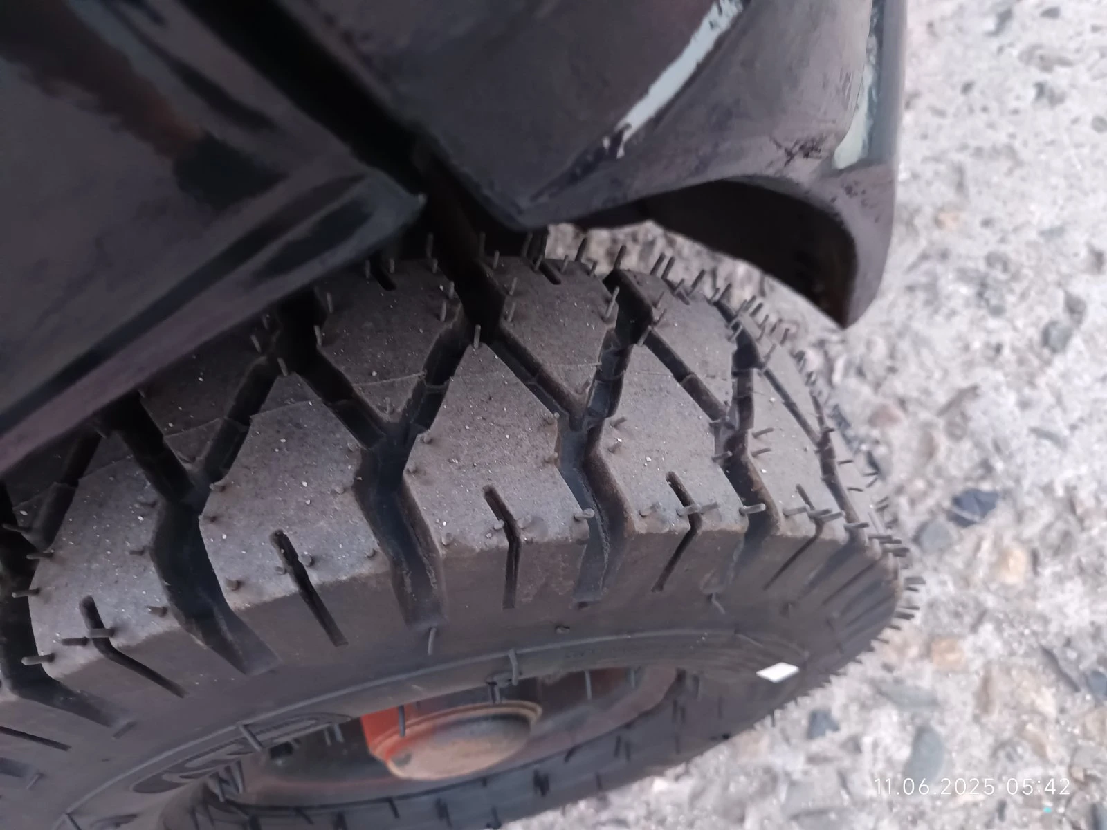 Челен товарач Друга марка TOYOTA ТОВАРАЧ - изображение 5