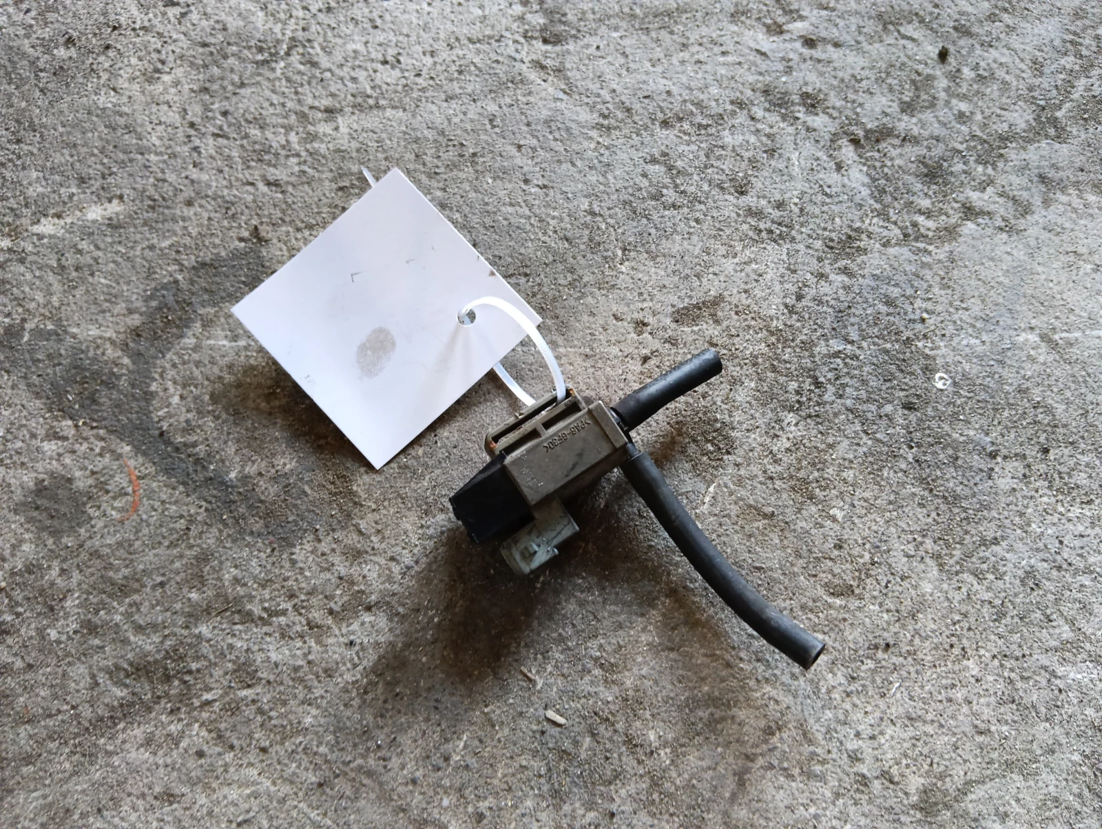 клапан  их35 1.7CRDI  351202A400