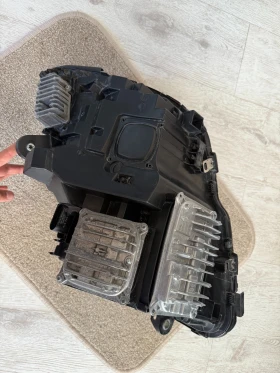 Оригинален десен фар Mercedes-Benz C-Class W205 LED Intelligent Light, снимка 4 - Части - 53688373