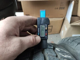 Гуми Зимни 205/60R16, снимка 7