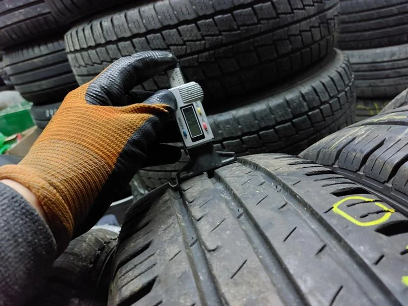 Гуми Летни 215/70R15, снимка 5 - Гуми и джанти - 36800853