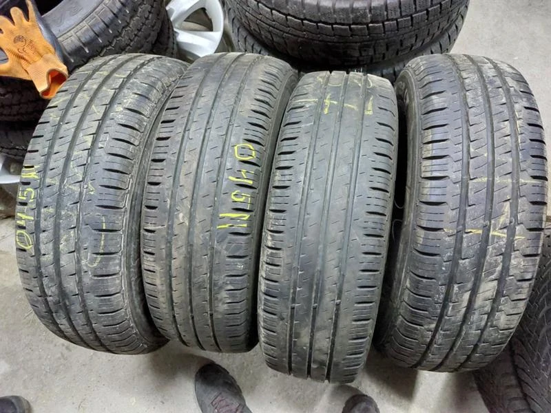 Гуми Летни 215/70R15, снимка 1 - Гуми и джанти - 36800853