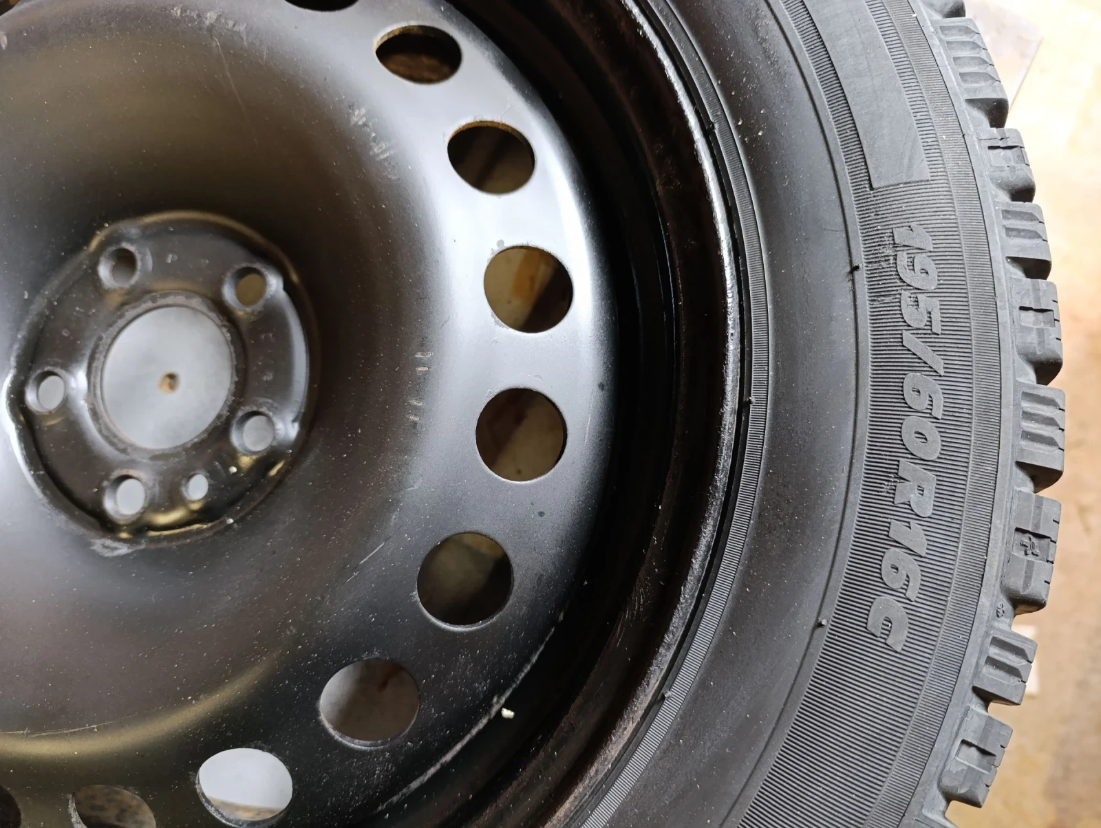 ���� � ������ 195/60R16 �� Fiat Doblo | Mobile.bg � ����������� 5