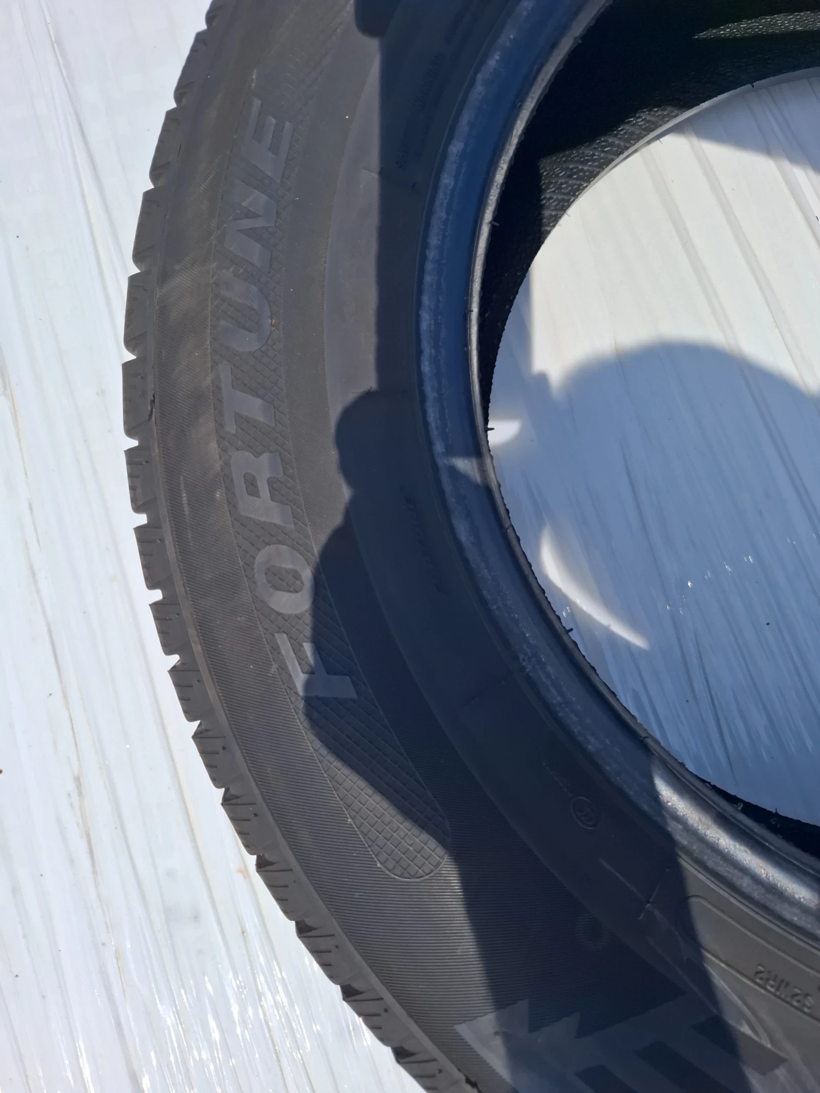 Гуми Всесезонни 215/65R16, снимка 6 - Гуми и джанти - 54936128