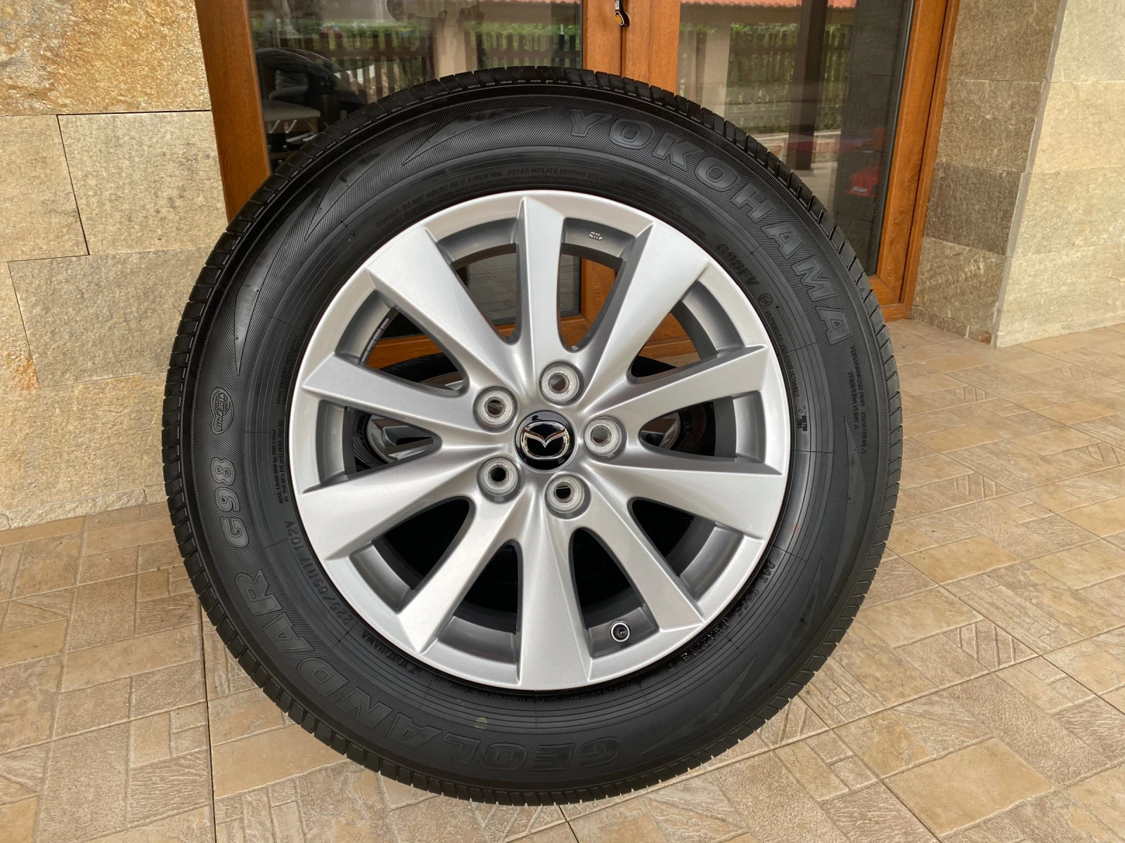 Гуми с джанти Yokohama 225/65R17, снимка 7 - Гуми и джанти - 55013535