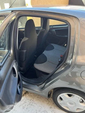 Toyota Aygo 1.0 I, снимка 10