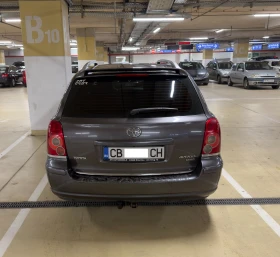 Toyota Avensis Комби, снимка 4