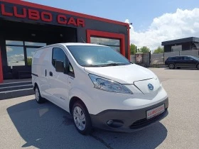  Nissan e-NV200