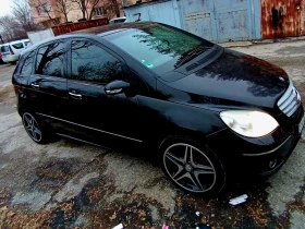 Mercedes-Benz B 200 2.0 Turbo , снимка 1