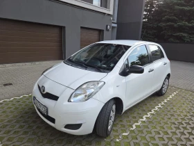 Обява за продажба на Toyota Yaris 2011g.1330куб.101к.с. ~7 500 лв. - изображение 2