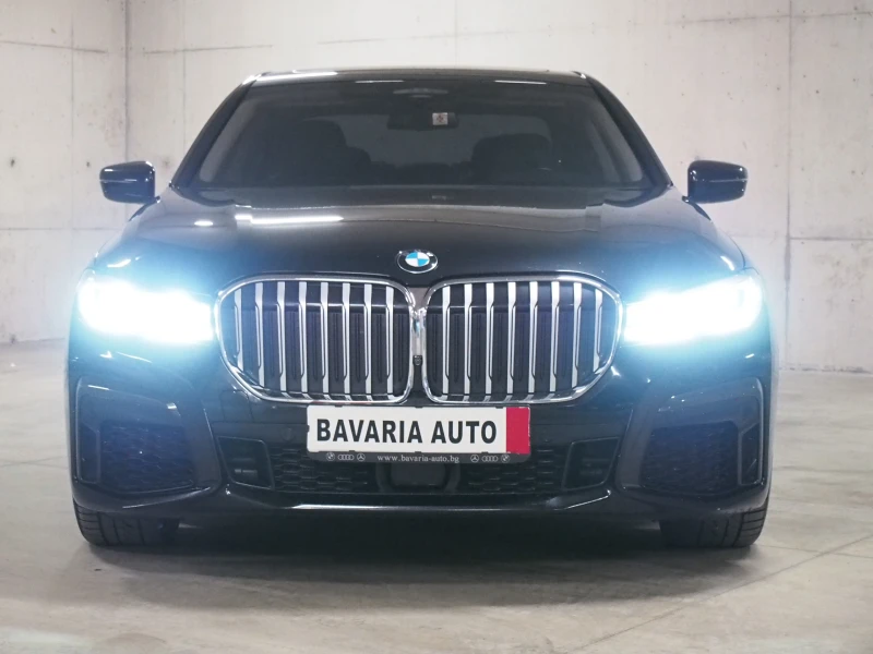 BMW 750 i xDrive, M-Paket, 3xTV, 4xOбдухване, Вакуми, FULL, снимка 6 - Автомобили и джипове - 46557123