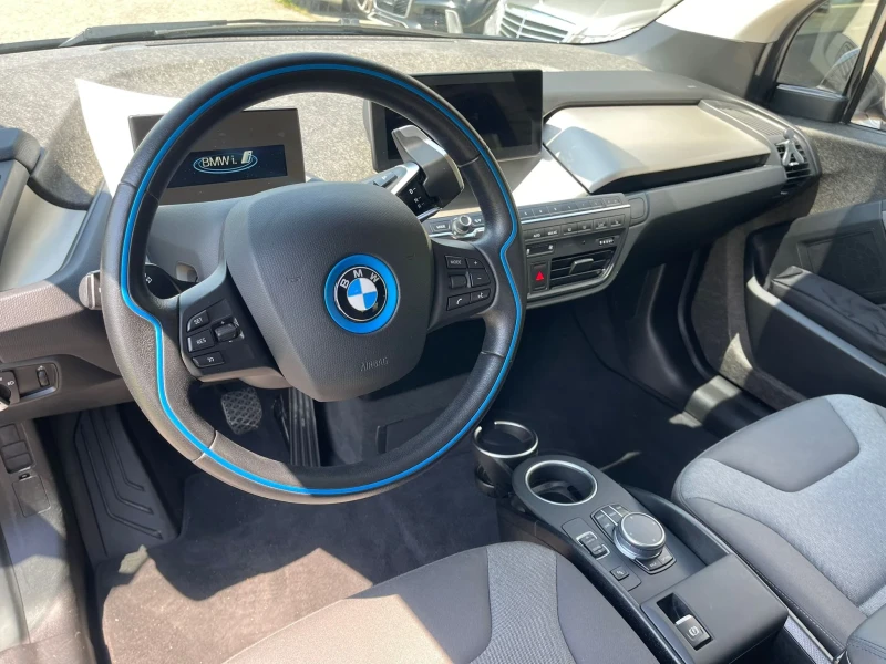 BMW i3 120Ah 32000km.Sport paket, снимка 10 - Автомобили и джипове - 47447027