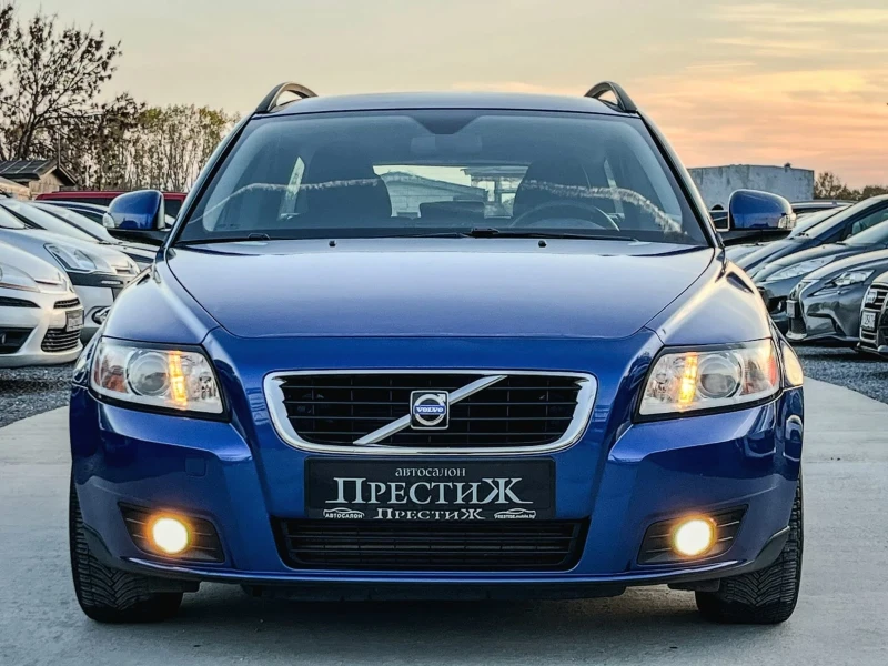 Volvo V50 1.6 D - DRIVE e, снимка 3 - Автомобили и джипове - 48042395