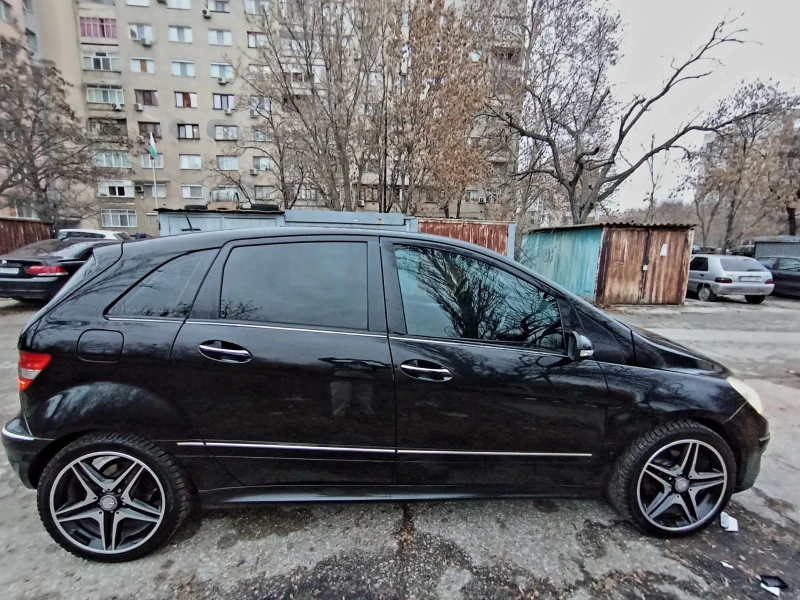 Mercedes-Benz B 200 2.0 Turbo , снимка 9 - Автомобили и джипове - 48245990