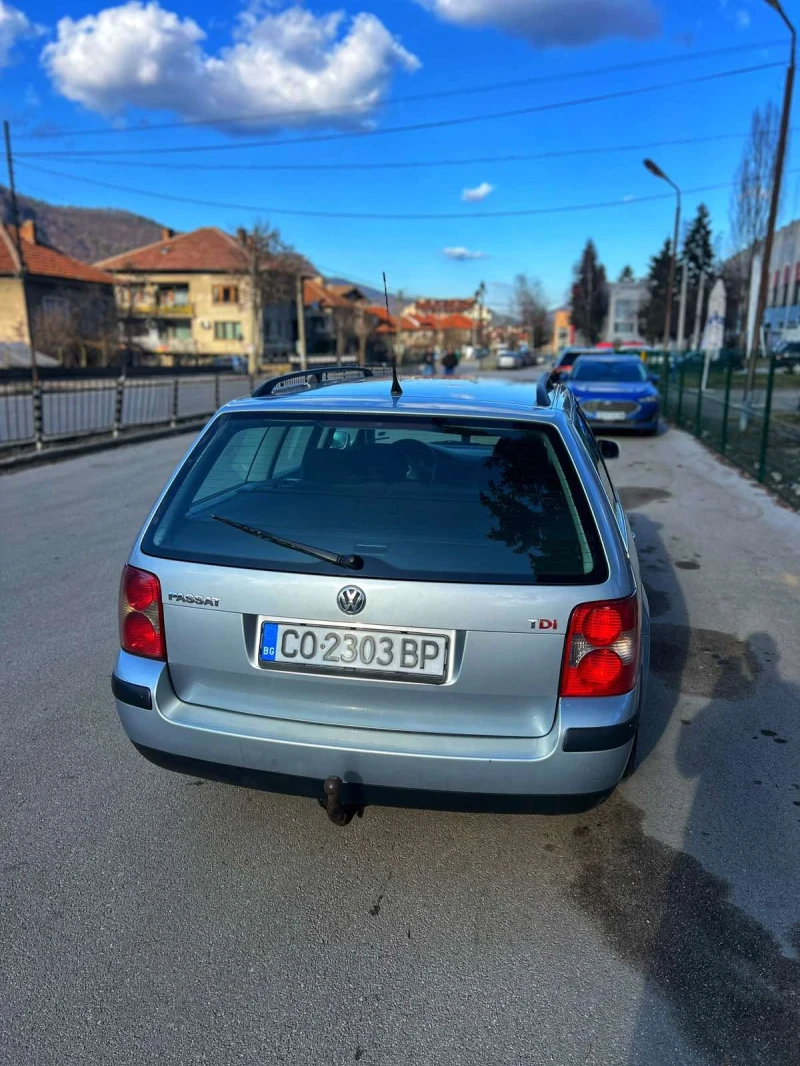 VW Passat, снимка 3 - Автомобили и джипове - 48932307