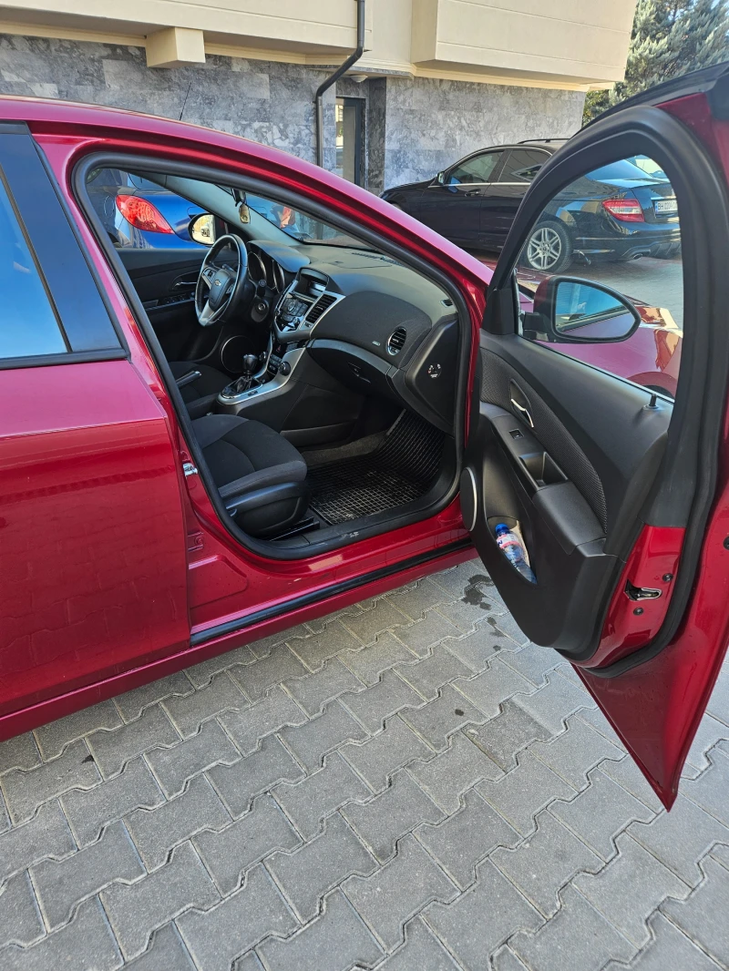 Chevrolet Cruze 2.0 Turbo Diesel, снимка 4 - Автомобили и джипове - 49420842