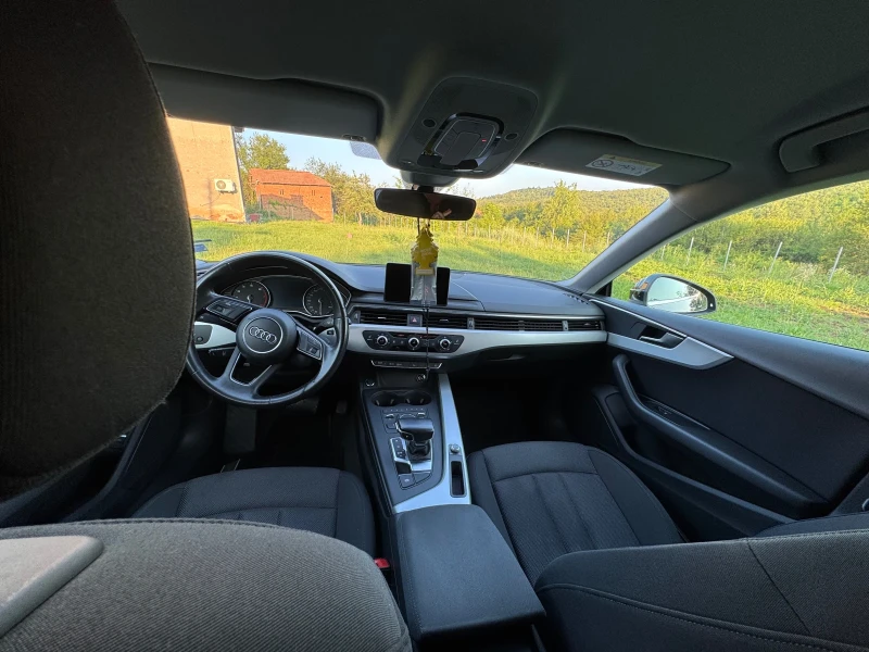 Audi A5 2.0 16V SPORT, снимка 9 - Автомобили и джипове - 50315725