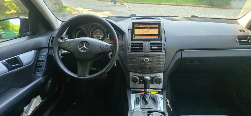 Mercedes-Benz C 250, снимка 7 - Автомобили и джипове - 52093606