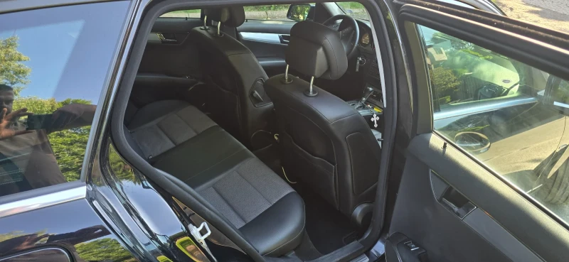 Mercedes-Benz C 250, снимка 8 - Автомобили и джипове - 52093606