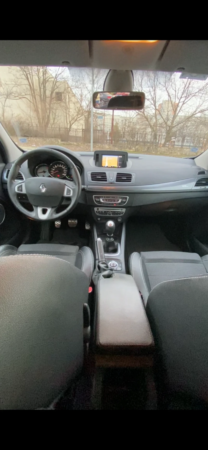 Renault Megane, снимка 8 - Автомобили и джипове - 51545533