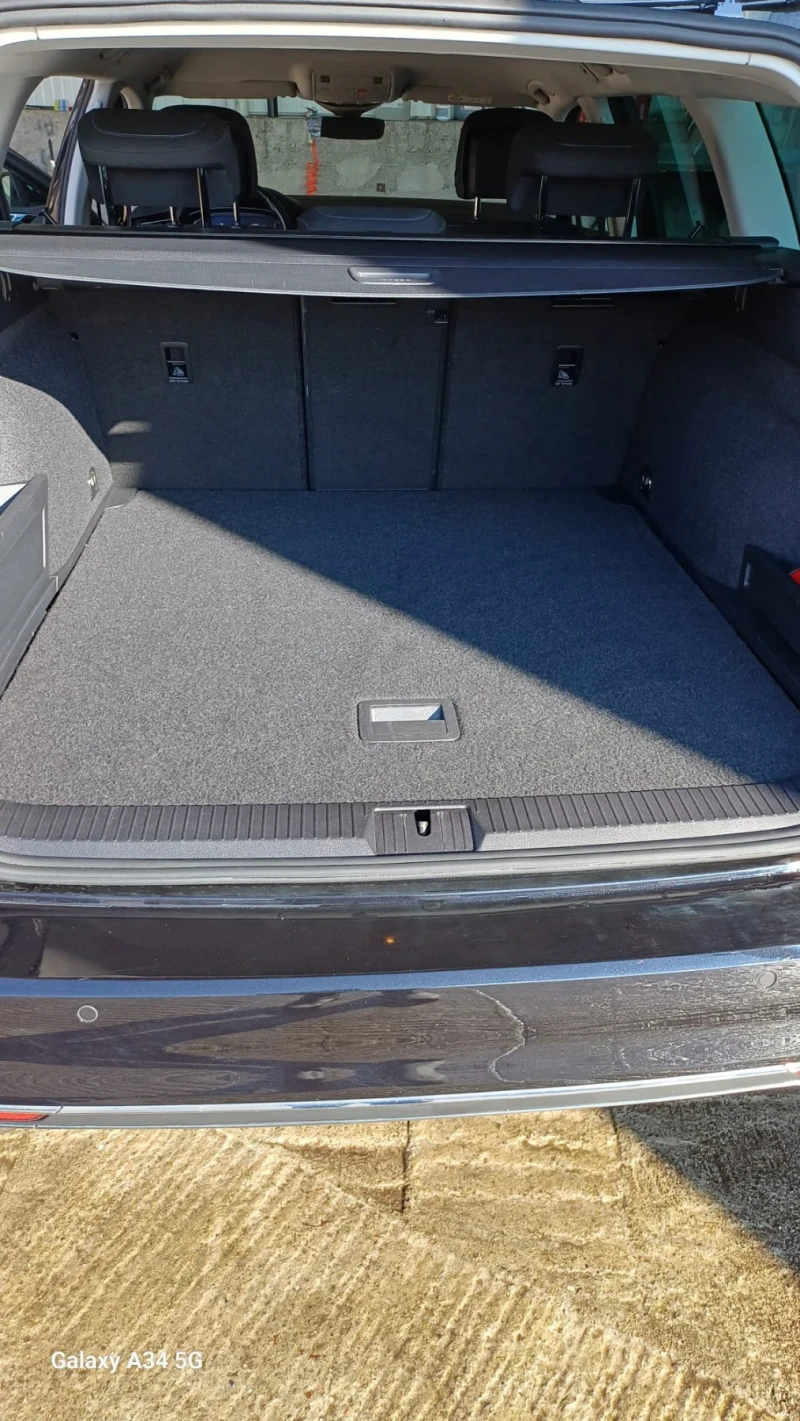 VW Passat, снимка 12 - Автомобили и джипове - 52605862