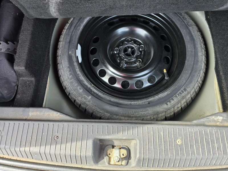 Opel Meriva 1.7, снимка 12 - Автомобили и джипове - 52709621