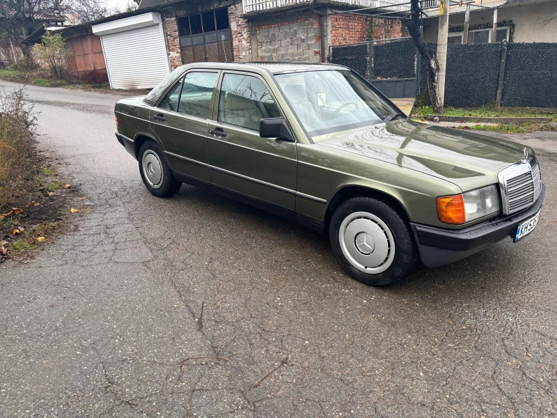 Mercedes-Benz 190 2.0, снимка 3 - Автомобили и джипове - 52725901