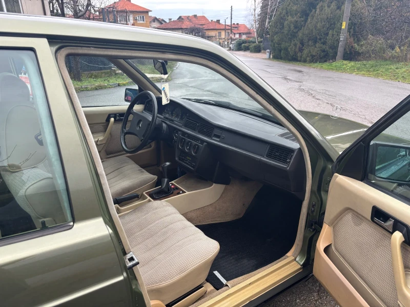 Mercedes-Benz 190 2.0, снимка 7 - Автомобили и джипове - 52725901