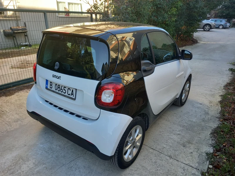 Smart Fortwo Passion, снимка 5 - Автомобили и джипове - 52918986