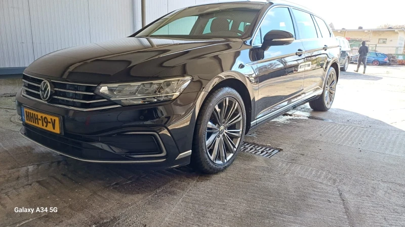 VW Passat - 44000 лв. / 22496.84 € - 12037692 1