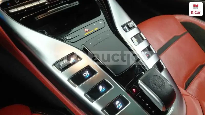 Mercedes-Benz GT 43AMG | DISTRONIC | 360 | ВКЛЮЧЕН ТЕХНОТЕСТ, снимка 7 - Автомобили и джипове - 54239443