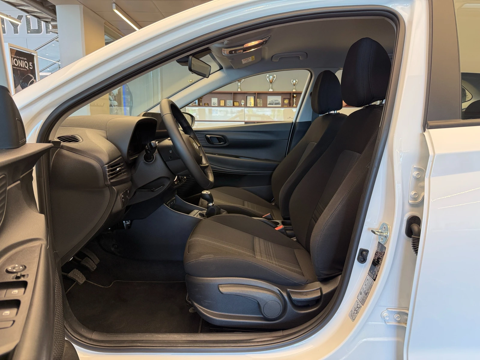 Hyundai I20 BUSINESS - изображение 9