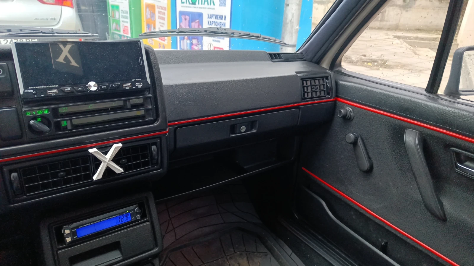 VW Golf 1.3 КАРБУРАТОР 5 СКОРОСТИ - изображение 9