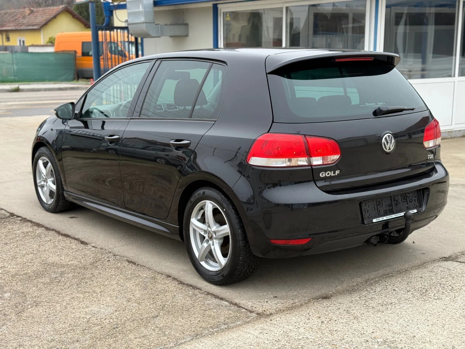 VW Golf | Mobile.bg   5