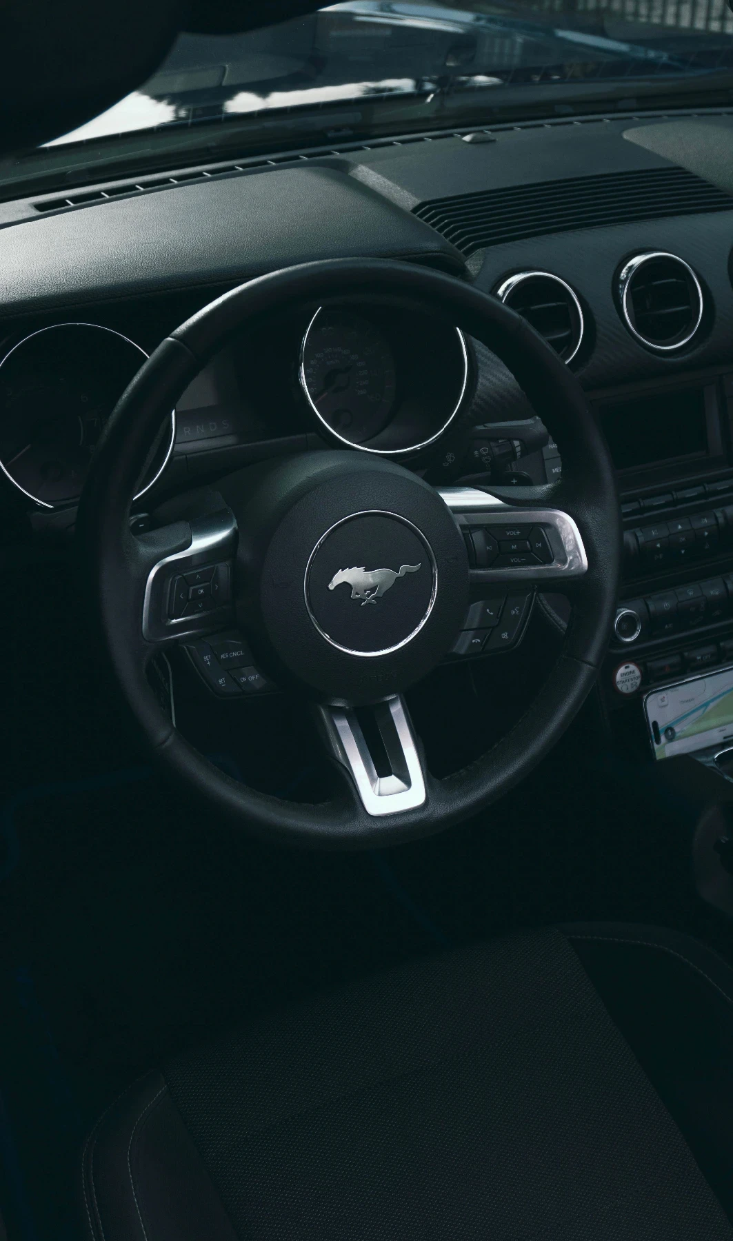 Ford Mustang 3.7 - изображение 4